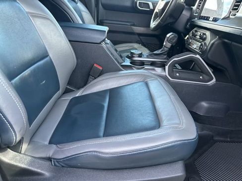 Used 2021 Ford Bronco Outer Banks w/ Sasquatch Package image 37