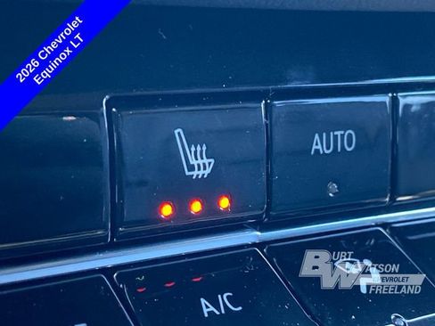 New 2026 Chevrolet Equinox LT w/ Convenience Package II image 28