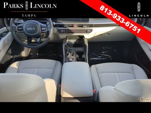 Used 2024 Kia Sorento S w/ Panoramic Sunroof Package image 10