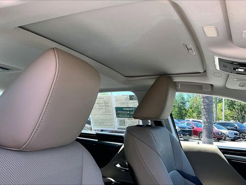 Used 2020 Lexus ES 350 w/ Premium Package image 14