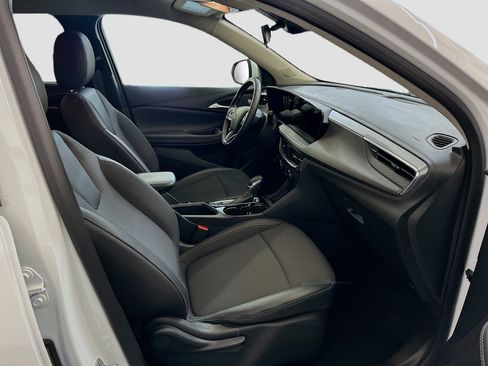 Used 2025 Buick Encore GX Preferred image 31