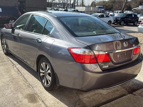 Used 2013 Honda Accord LX image 5