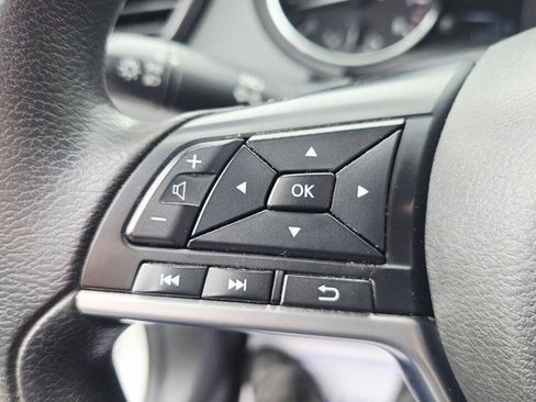 Used 2017 Nissan Rogue S FWD image 22