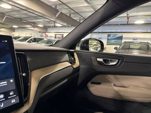 Certified 2026 Volvo XC60 B5 Plus AWD/4WD image 19
