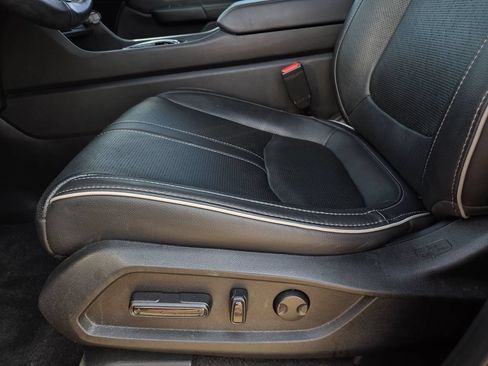 Certified 2023 Honda Pilot Elite image 17