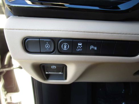 Certified 2026 Acura MDX SH-AWD w/ Technology Package image 15