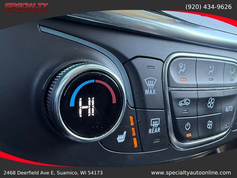 Used 2019 Chevrolet Traverse LT image 29