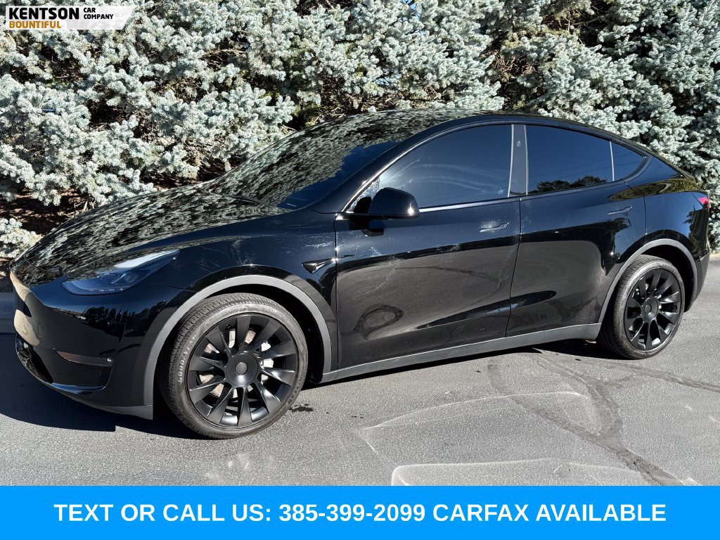 Used 2023 Tesla Model Y Long Range AWD/4WD image 1