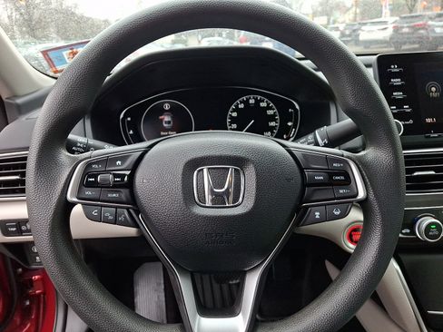Certified 2018 Honda Accord LX image 25