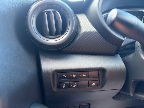 Used 2025 Nissan Kicks Play S FWD image 19