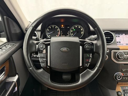 Used 2016 Land Rover LR4 HSE LUX AWD/4WD image 13