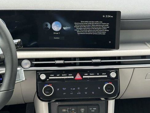 New 2025 Hyundai Tucson SEL image 28