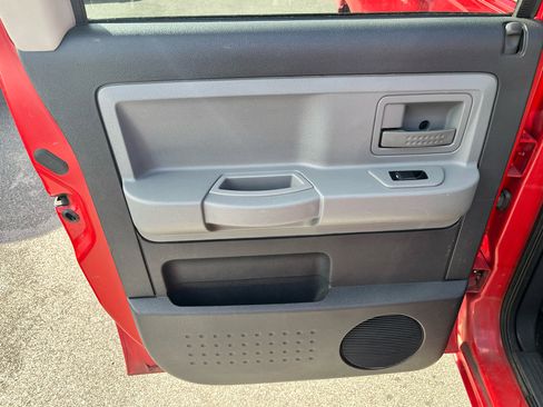 Used 2011 Dodge Dakota Big Horn w/ Convenience Group image 14