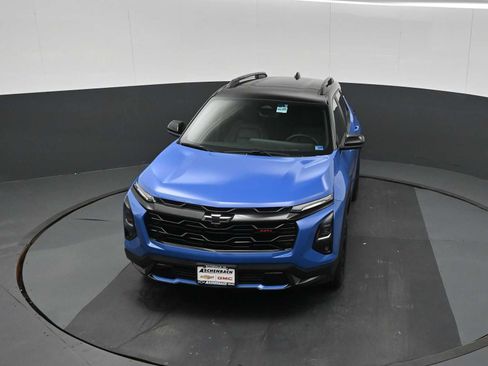 Used 2025 Chevrolet Equinox RS w/ Safety and Technology Package AWD/4WD image 12