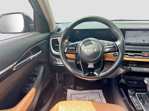 Certified 2024 Kia Seltos EX AWD/4WD image 23