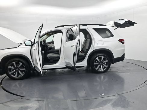 Used 2024 Honda Pilot Touring image 66