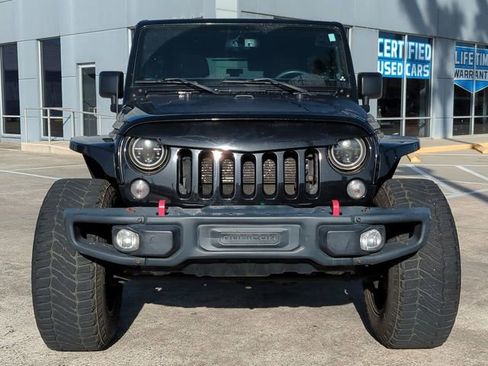 Used 2017 Jeep Wrangler Unlimited Sport image 9