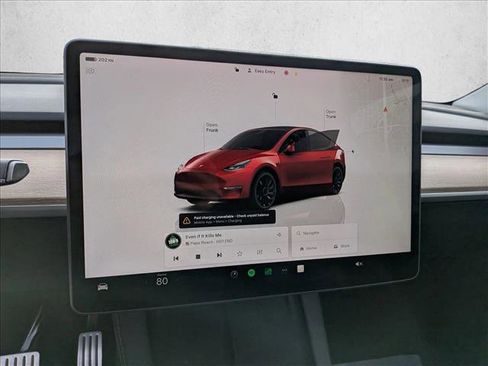 Used 2022 Tesla Model Y Performance image 13