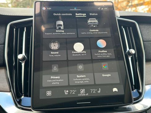 New 2026 Volvo XC90 T8 Plus image 31