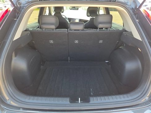 Used 2023 Kia Niro EX FWD image 28
