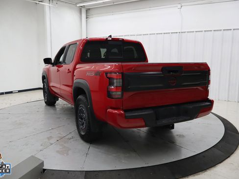 Used 2025 Nissan Frontier PRO-4X w/ Pro Convenience Package AWD/4WD image 5