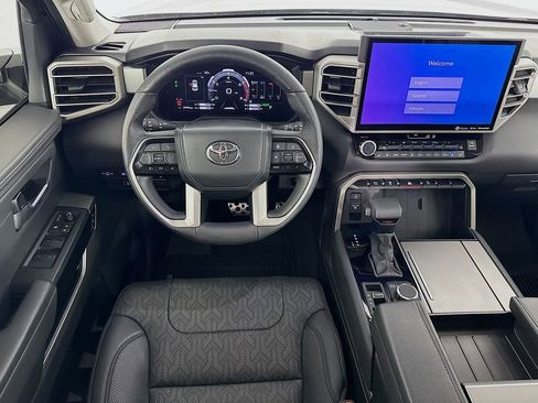 Used 2023 Toyota Sequoia Limited image 24