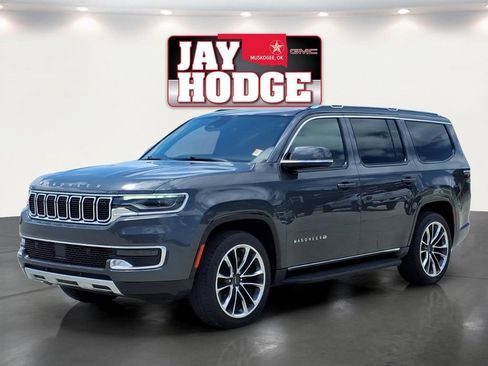 Used 2022 Jeep Wagoneer Series II w/ Premium Group I RWD image 3