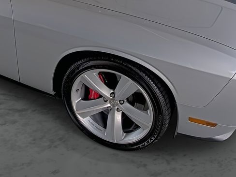 Used 2008 Dodge Challenger SRT8 RWD image 16