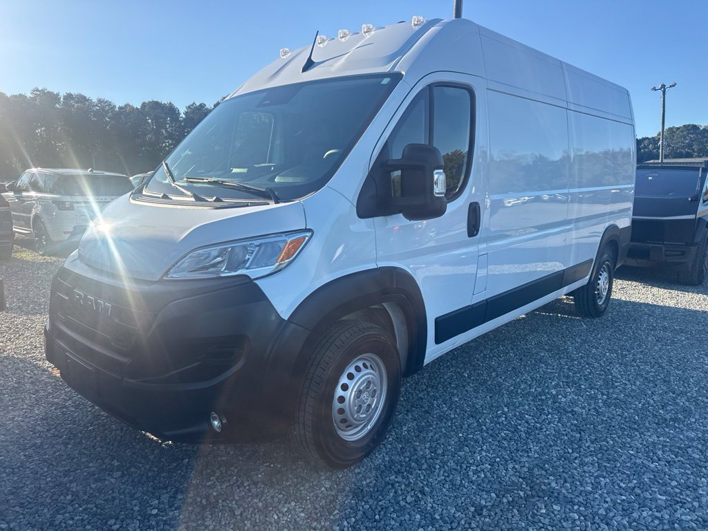 Used 2026 RAM ProMaster 2500 w/ Convenience Group FWD image 1