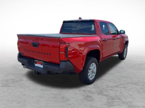 Certified 2025 Toyota Tacoma SR w/ SR Upgrade Package AWD/4WD image 7