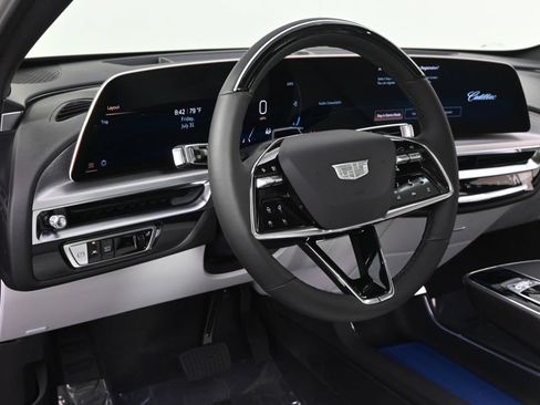 New 2026 Cadillac Lyriq Luxury w/ LPO, Floor Liner Package AWD/4WD image 12