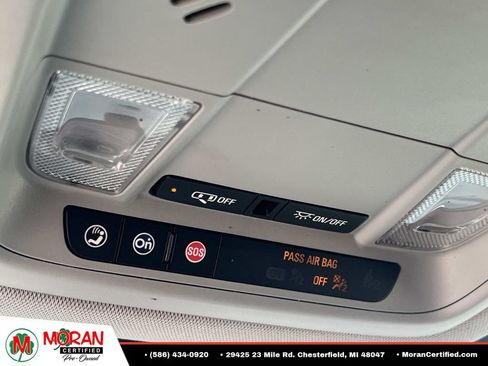 Used 2021 GMC Acadia SLE w/ Driver Convenience Package FWD image 29
