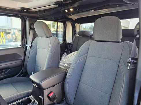 New 2026 Jeep Gladiator Mojave AWD/4WD image 22