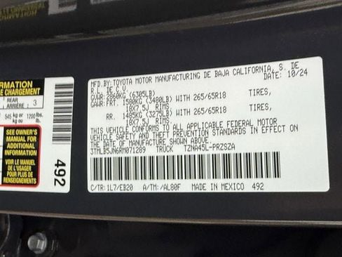 Used 2024 Toyota Tacoma Limited w/ Limited Package (LT) image 37