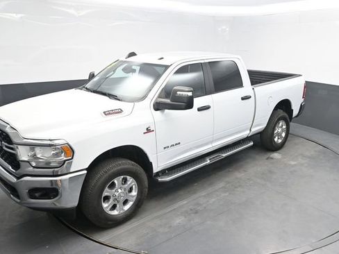 Used 2023 RAM 2500 Big Horn w/ Level 1 Equipment Group image 29