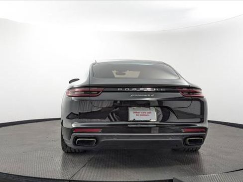 Used 2018 Porsche Panamera image 7