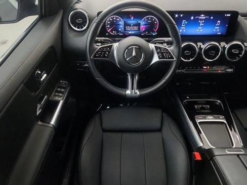 Used 2025 Mercedes-Benz GLA 250 image 68