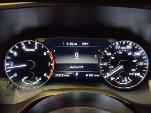 Used 2024 Nissan Rogue S image 23