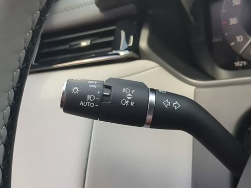 New 2026 Land Rover Range Rover Velar Dynamic SE AWD/4WD image 29