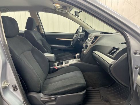 Used 2014 Subaru Legacy 2.5i image 20