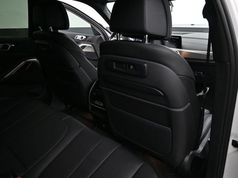 Used 2022 BMW X6 xDrive40i w/ Executive Package AWD/4WD image 24