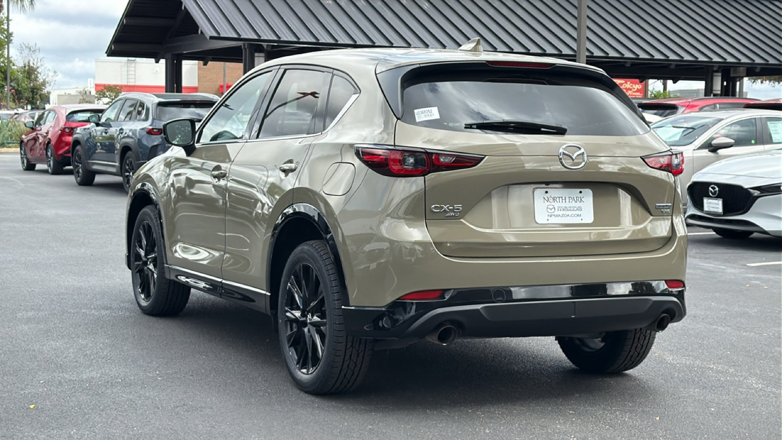 Used 2024 MAZDA CX-5 Carbon Edition AWD/4WD image 6