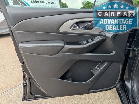 Used 2023 Chevrolet Traverse LT AWD/4WD image 13