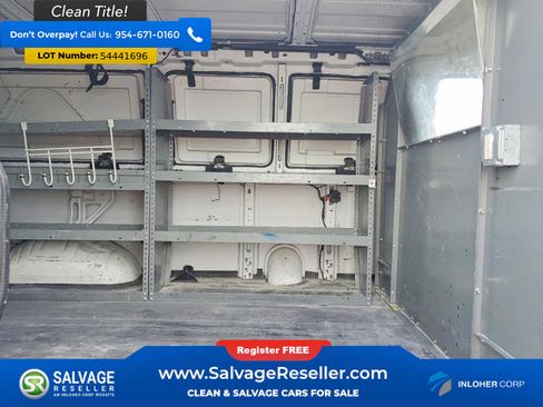 Used 2014 GMC Savana 2500 RWD image 15