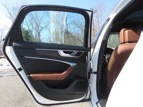 Used 2019 Audi A6 2.0T Premium w/ Convenience Package image 18