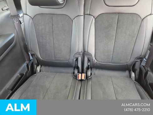 Used 2025 Jeep Grand Cherokee L Altitude AWD/4WD image 10