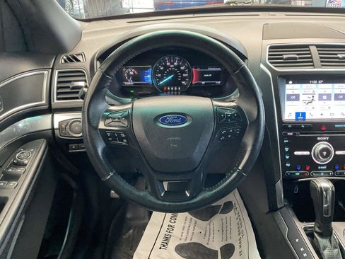 Used 2017 Ford Explorer Sport w/ Equipment Group 401A AWD/4WD image 19
