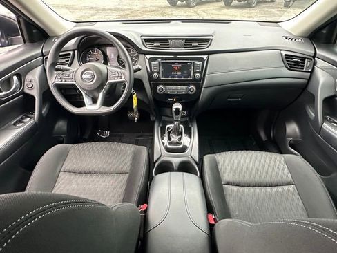 Used 2018 Nissan Rogue S FWD image 32