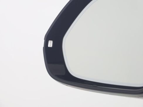 Used 2022 Lamborghini Urus image 43