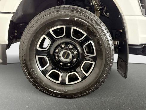 Used 2025 Ford F350 Platinum AWD/4WD image 11